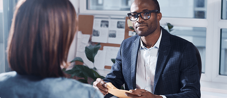 Équipe AXIA FINANCE – Experts en crédit, prêt d'argent et investissement